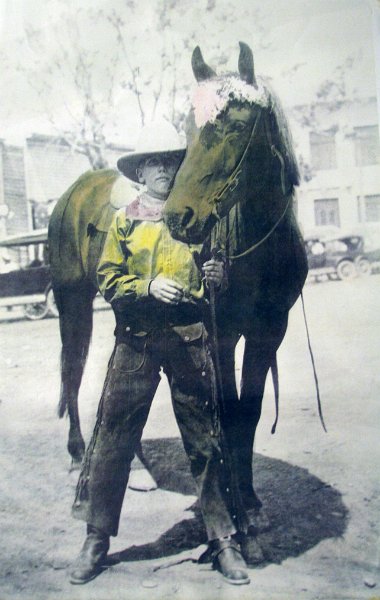 freddyhorse.jpg - Frederick Kaiser 1908 -1922 (killed in hunting accident)