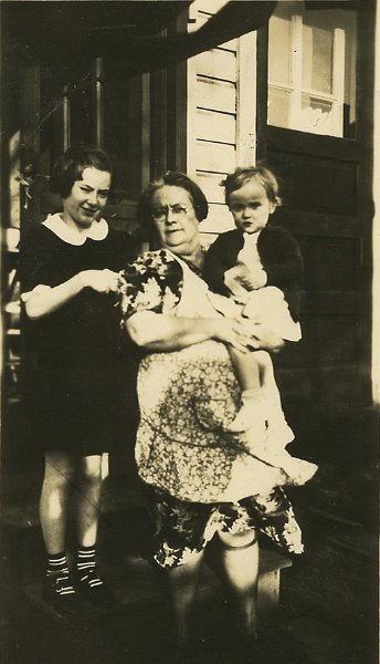 1938prints004.jpg - Kathrine (nee Thomas) Maloney (center). Per Uncle Joe Maloney, "The larger girl is my sister Margaret and the younger one with my mother is probably Ann Mahon, my sister Ann's daughter."