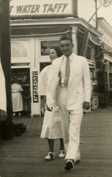 1939prints009.jpg - 1939. Postcard. On reverse ""Sherman Movie Photos / 3408 Boardwalk / Wildwood, NJ"" Wildwood Crest Boardwalk (NJ)