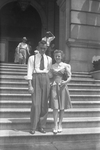 img2249a.jpg - Unknown couple. Photo by David J Maloney Sr