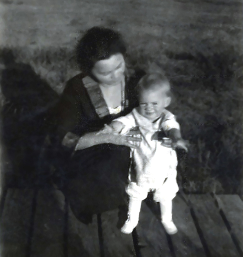 1922prints004cropped.jpg - 1922. "Dorothy Janette Zeltinger at 16 mos. of age with Mrs. ALbright in Flasher, NDOn the reverse is written: ""Mrs. Albrecht & Dorothy Jane"""