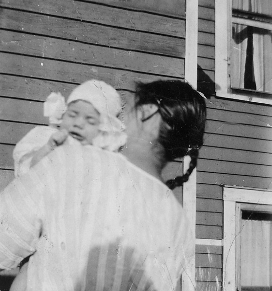 500926fixed.jpg - 1921 Dorothy at 7 weeks