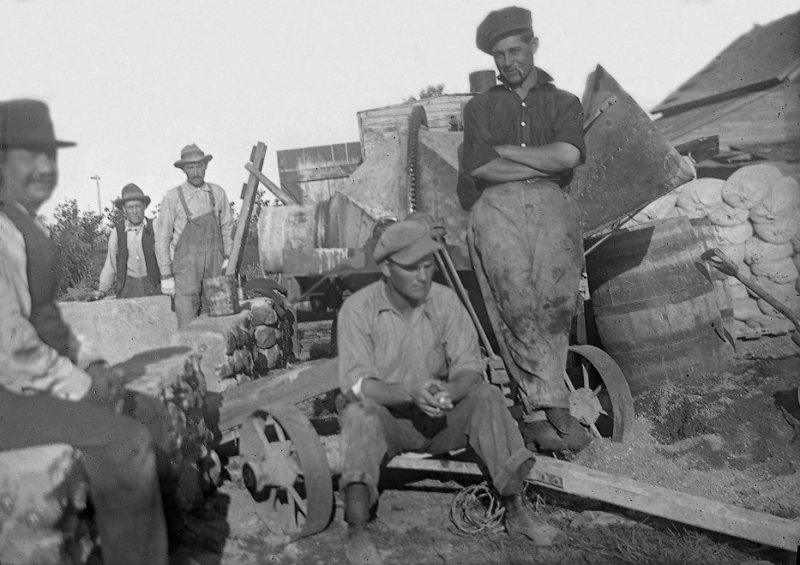 zeltinger008.jpg - Glass plate negative from Mathias Zeltinger estate; man sitting in the middle is probably John Zeltinger, son of Ignatius Zeltinger, Tolley, ND