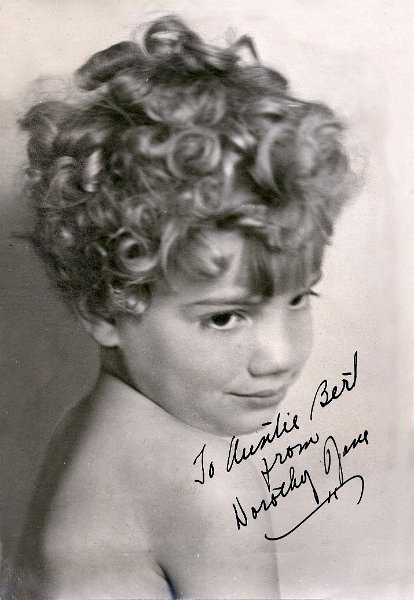 zeltinger029.jpg - 1924. "Some curls, this little girl has!Dorothy Janette Maloney. I would guess about age 3. That would be 1924.Inscribed to ""Auntie Bert""."