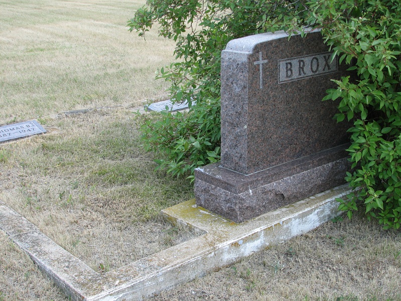 Dave0303.jpg - Saint Charles Cemetery, Tolley, ND 2006