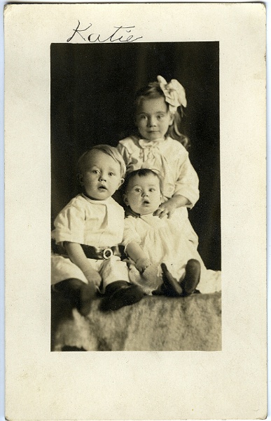 jz_094.jpg - Three unknown children; the older girl "Katie"?