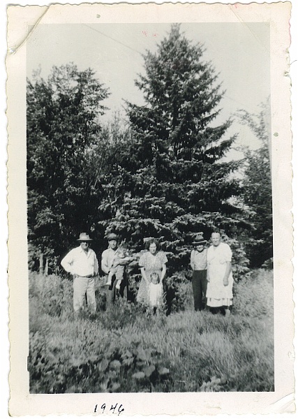 ldz_05.jpg - On Ignatius and Katie Zeltinger farm near Tolley, ND; John, Ed and Jerry, Agnes and Rae Jeane, Ignatius and Katie; 1946