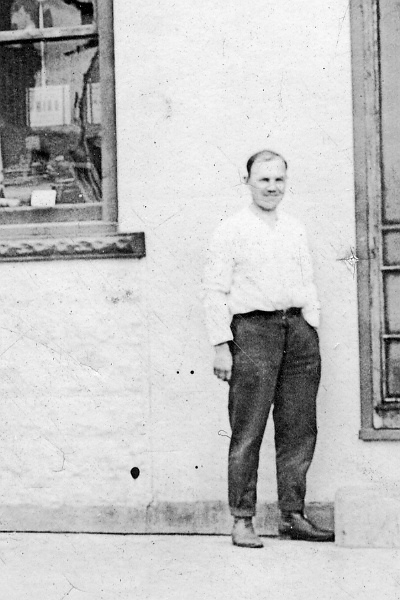 zeltinger036.jpg - Mathias Anton Zeltinger, 1927, Bank of Ollie, MT, cashier; see previous photo.